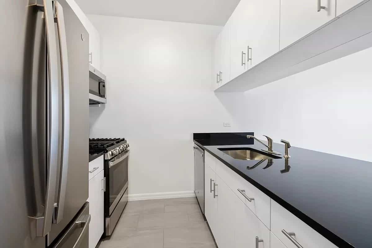 360 East 65 Street #PHA, Manhattan, NY 10065 apartment_kitchen 2