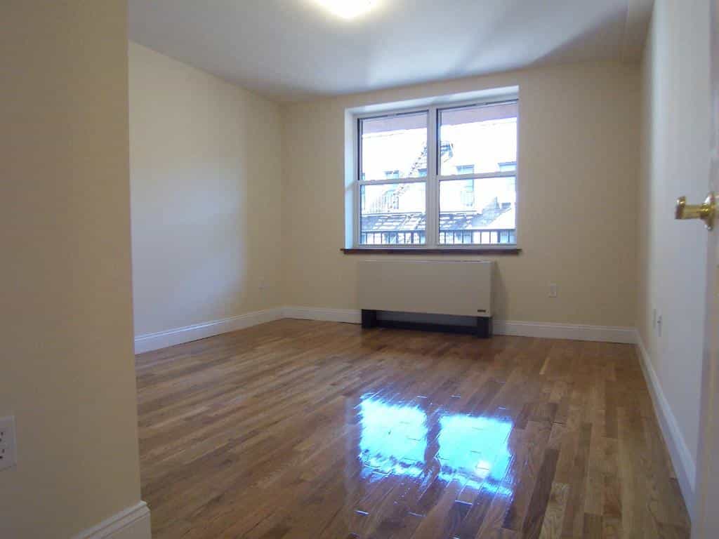 29 Cooper Street #2A, Manhattan, NY 10034 5