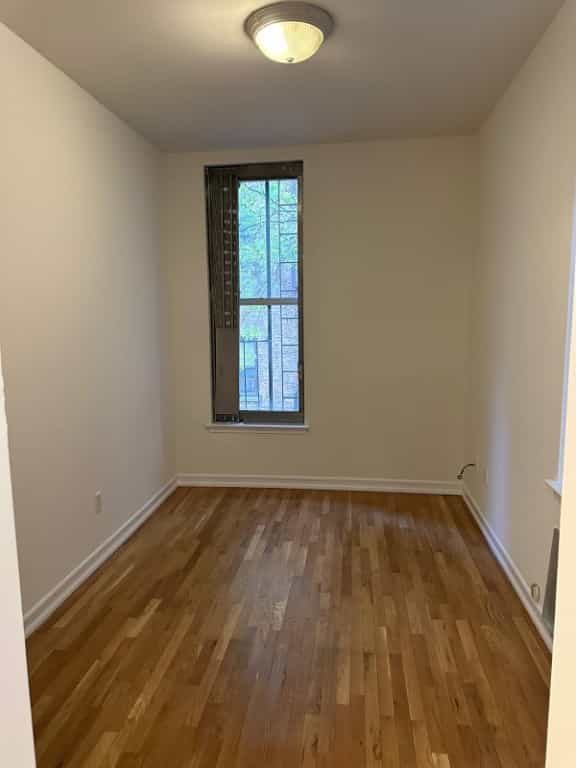 210 West 104 Street #2W, Manhattan, NY 10025 2