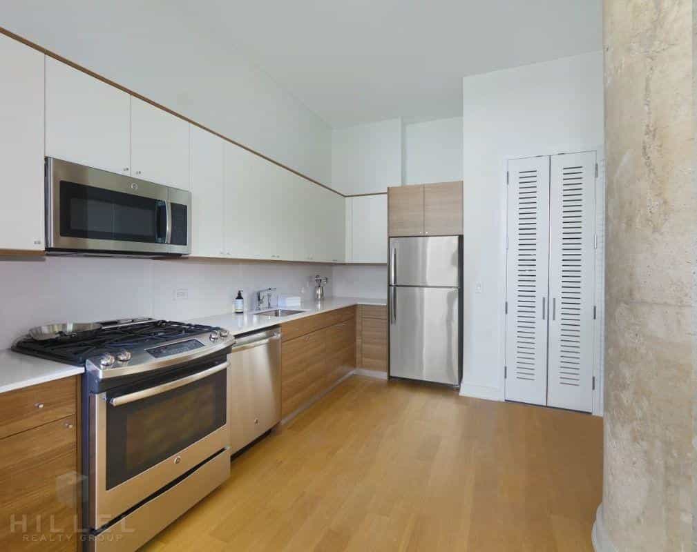 Eagle Lofts 43-22 Queens Street #231, Queens, NY 11101 4