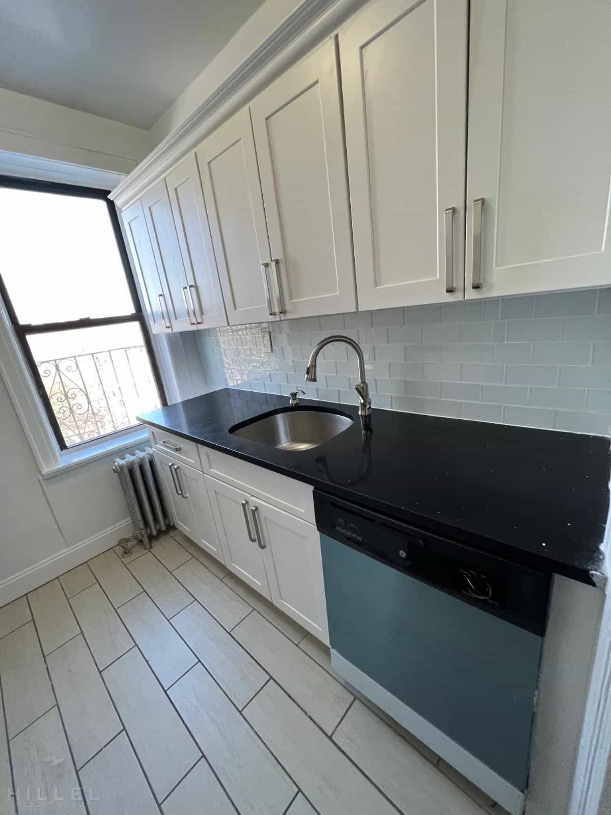 93-23 218 Street #5B, Queens, NY 11428 2