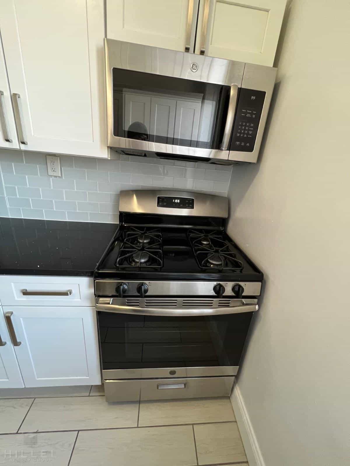 93-23 218 Street #5B, Queens, NY 11428 4