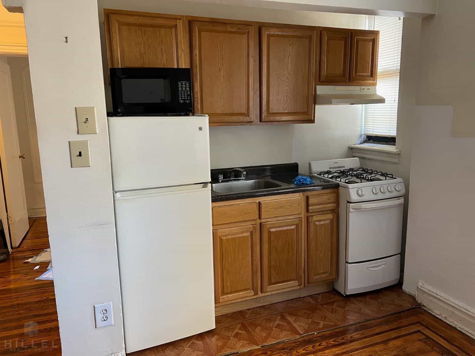 45-35 44 Street #K6, Queens, NY 11104 2