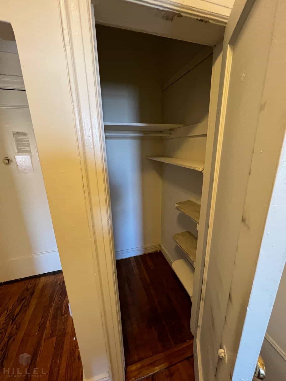 45-35 44 Street #K5, Queens, NY 11104 5