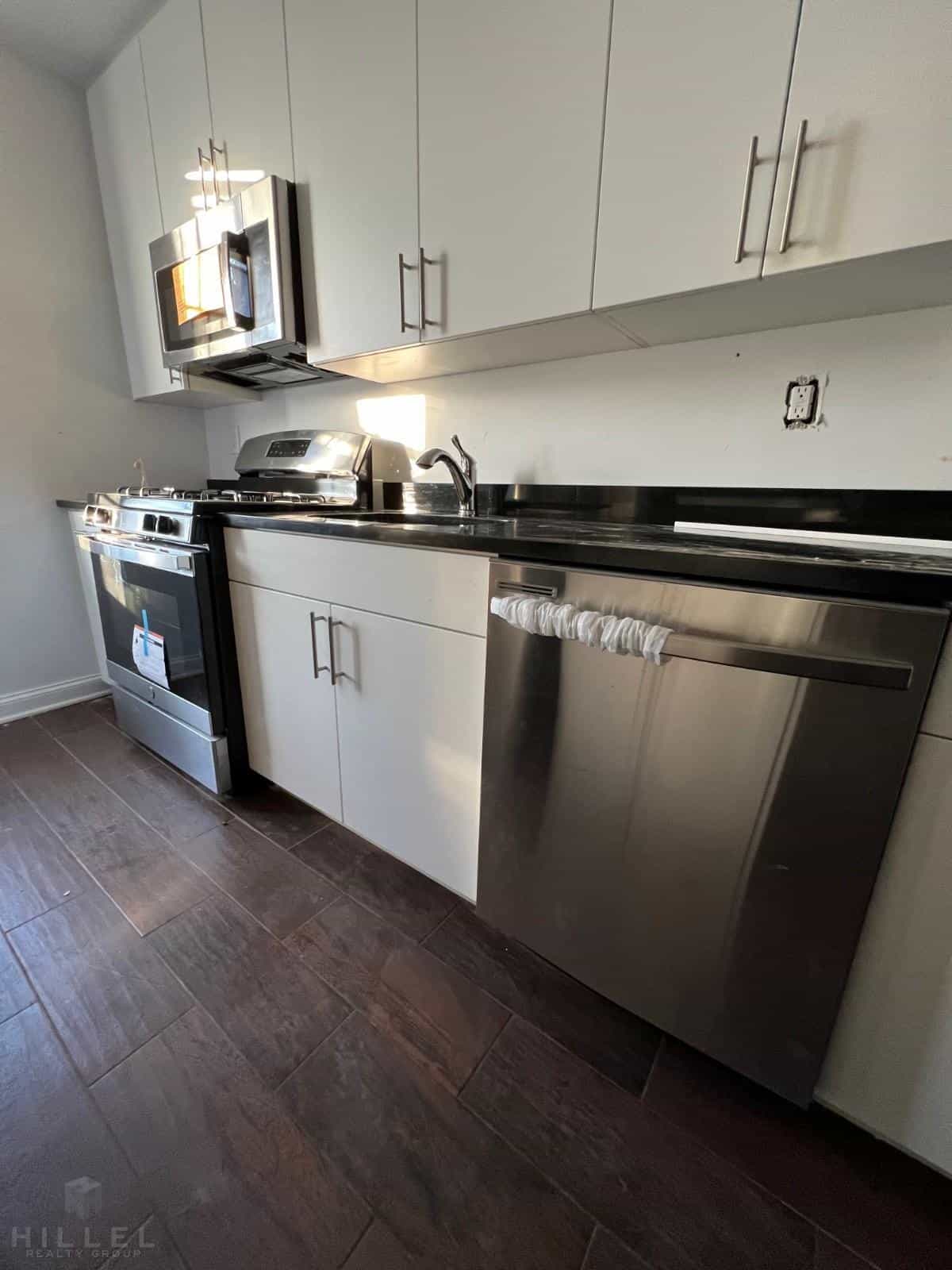 51-19 39 Avenue #23G, Queens, NY 11104 2