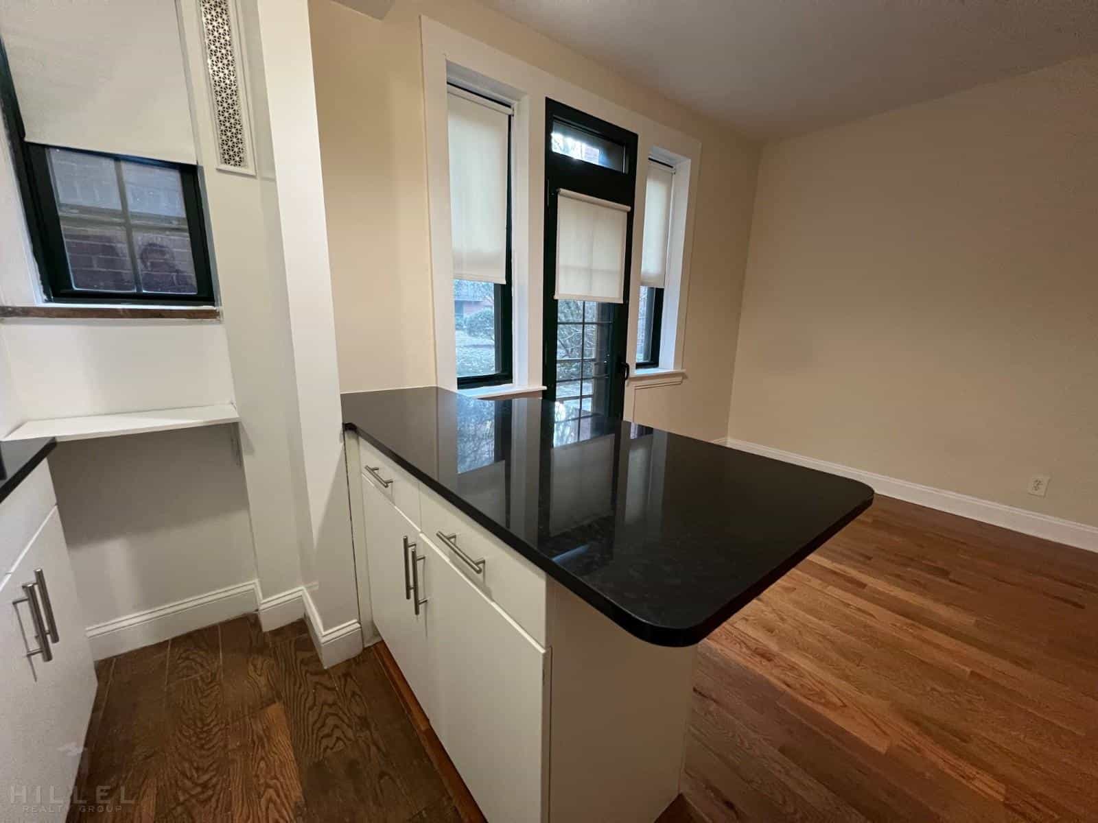 51-19 39 Avenue #14M, Queens, NY 11104 5