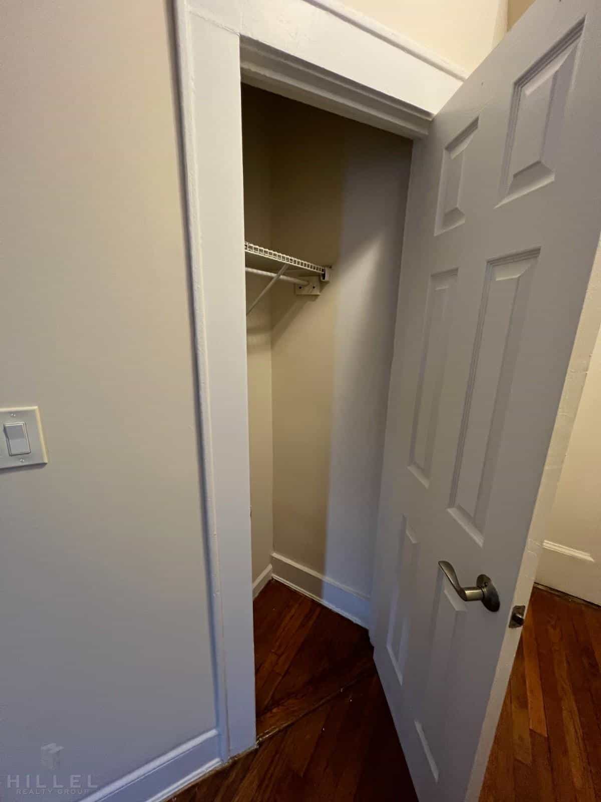 209-25 Jamaica Avenue #M5, Queens, NY 11428 5