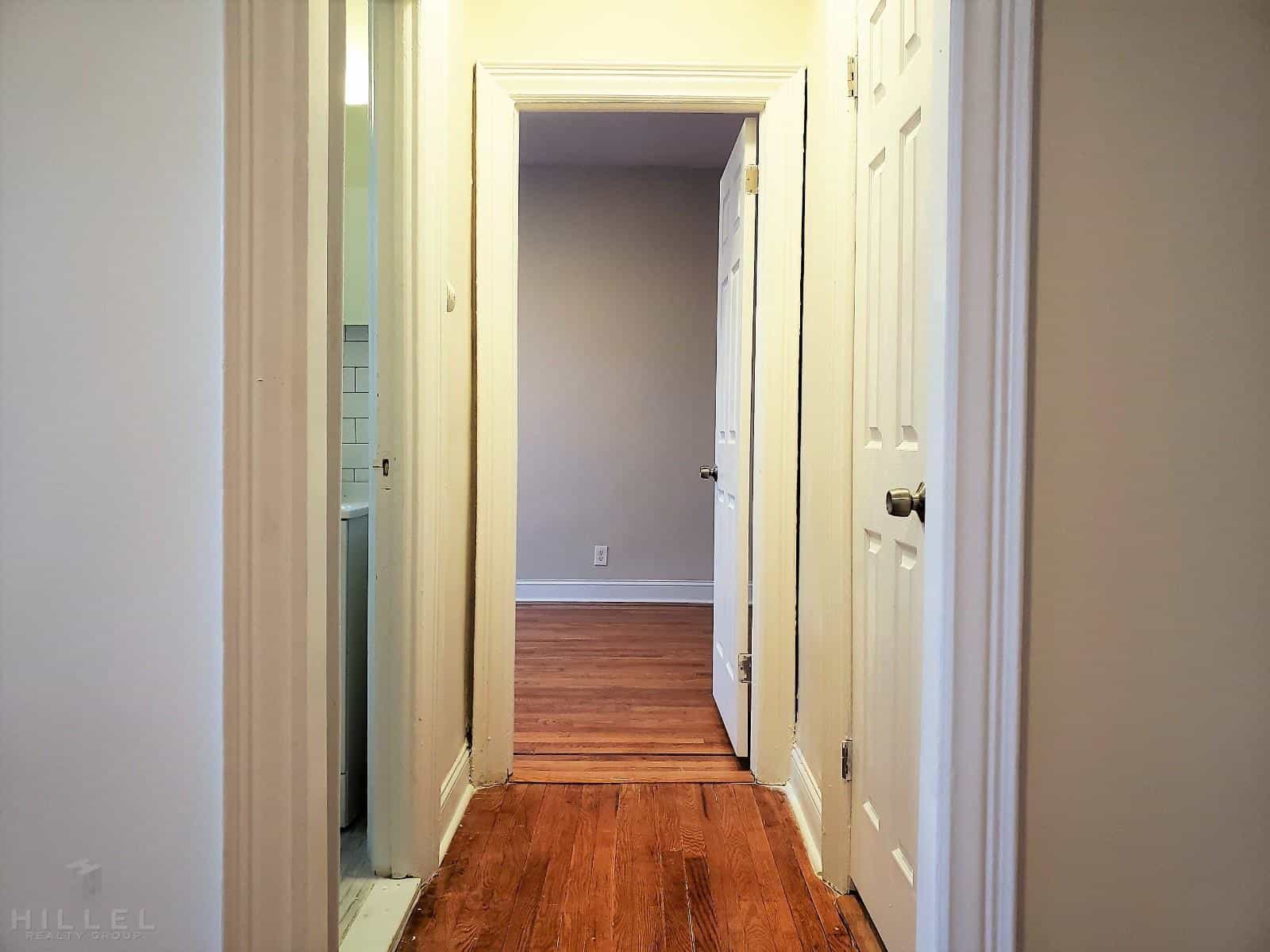 31-49 29 Street #D7, Queens, NY 11106 5