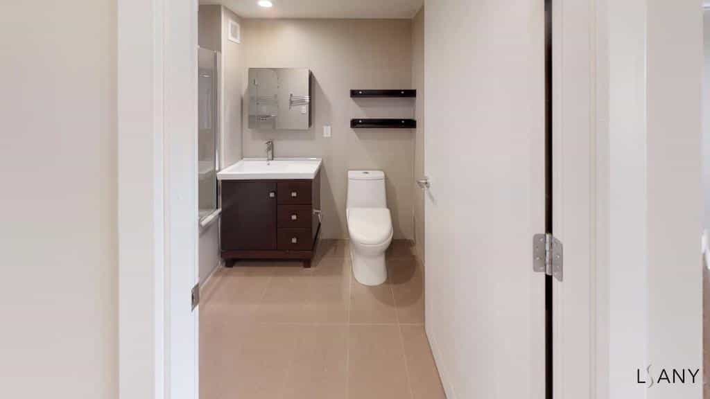 2330 Hoffman Street #4H, Bronx, NY 10458 2