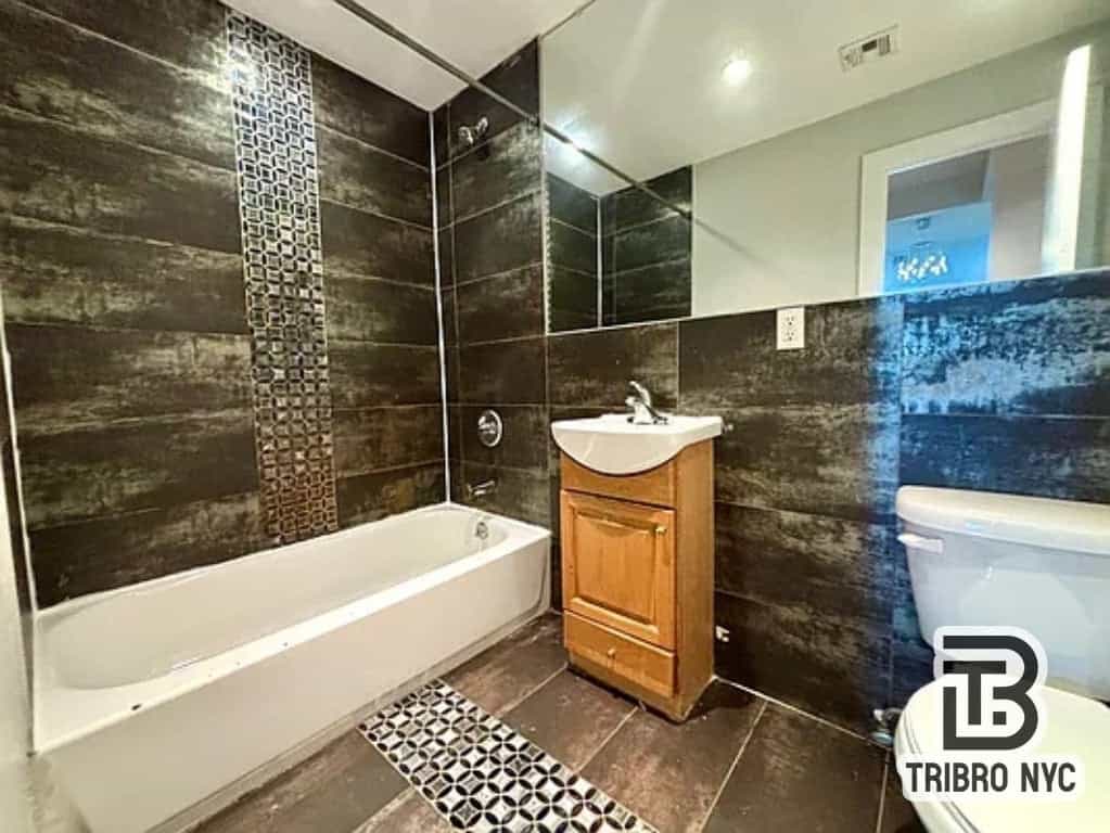 150 Grove Street #2A, Brooklyn, NY 11221 4