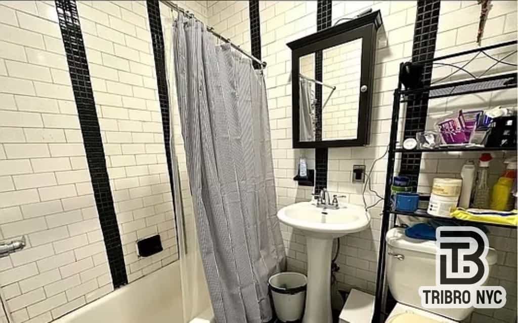 166 Harman Street #3F, Brooklyn, NY 11221 3