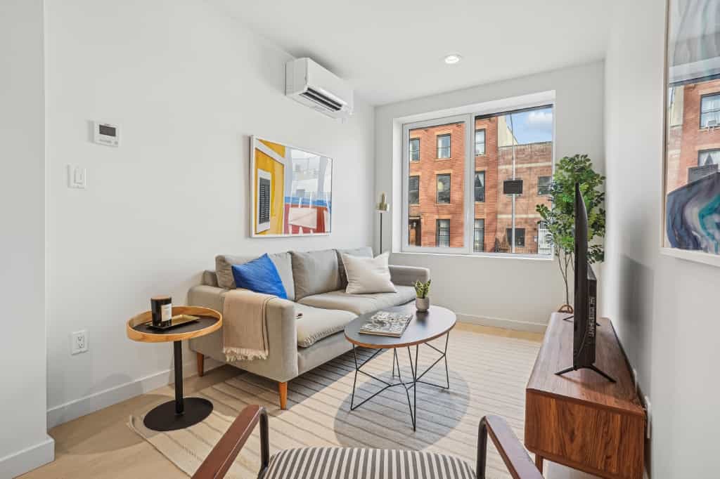 132 Waverly Avenue #3C, Brooklyn, NY 11205 3
