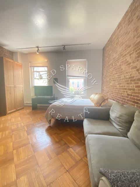 67 West 83 Street #3F, Manhattan, NY 10024 3