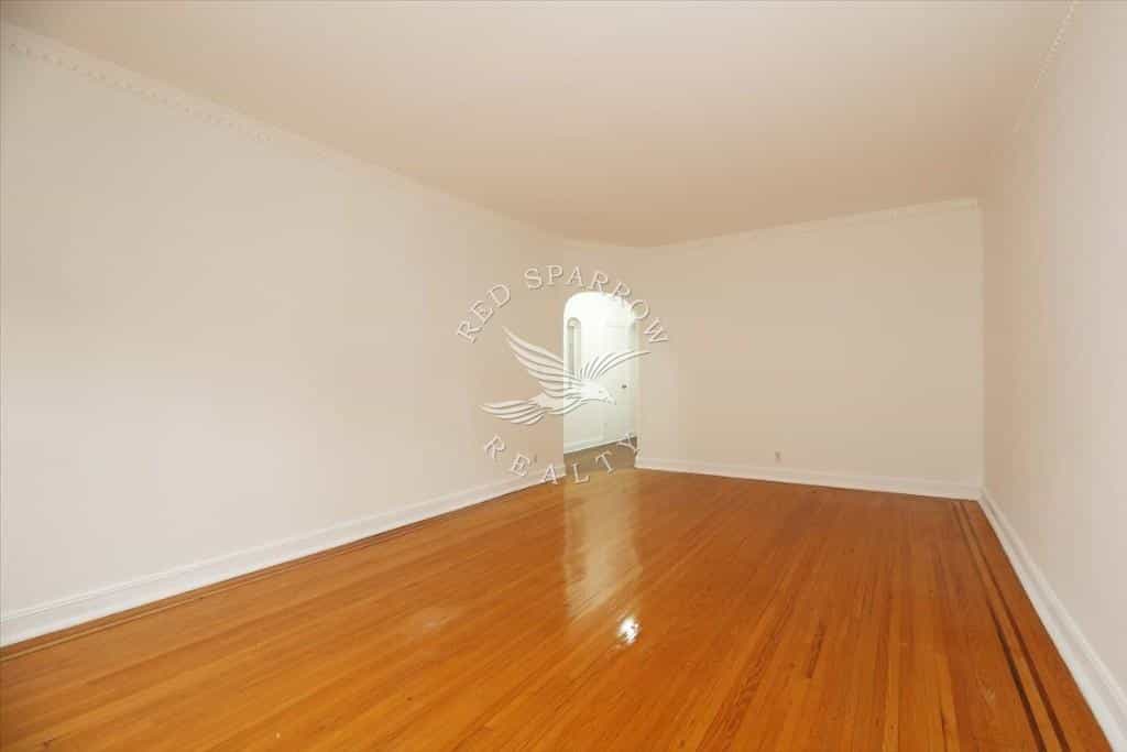64-11 102 Street #3, Queens, NY 11374 3