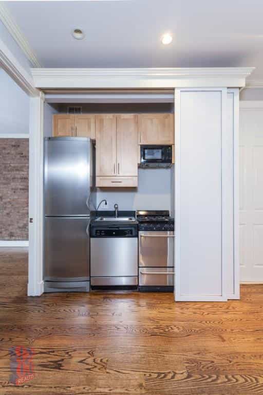 47 1/2 East 1 Street #4F, Manhattan, NY 10003 4