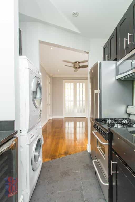 214 East 25 Street #4FE, Manhattan, NY 10010 2