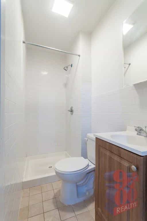 358 West 51 Street #BG, Manhattan, NY 10019 5