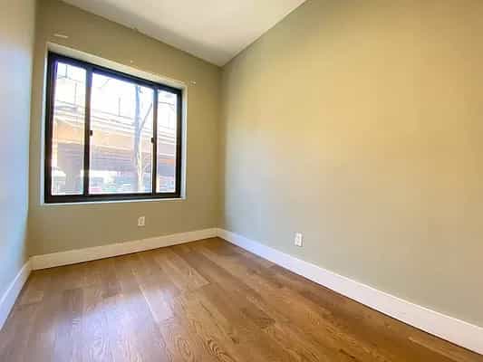 445 Meeker Avenue #2R, Brooklyn, NY 11222 4