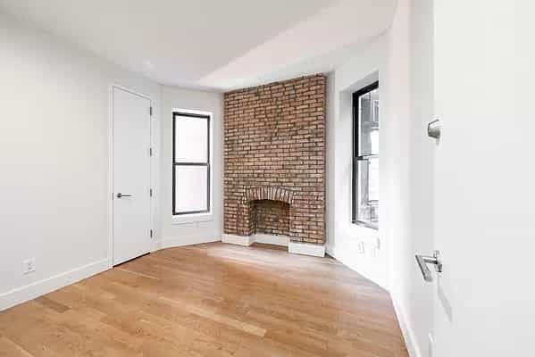 30 Claver Place #2R, Brooklyn, NY 11238 5