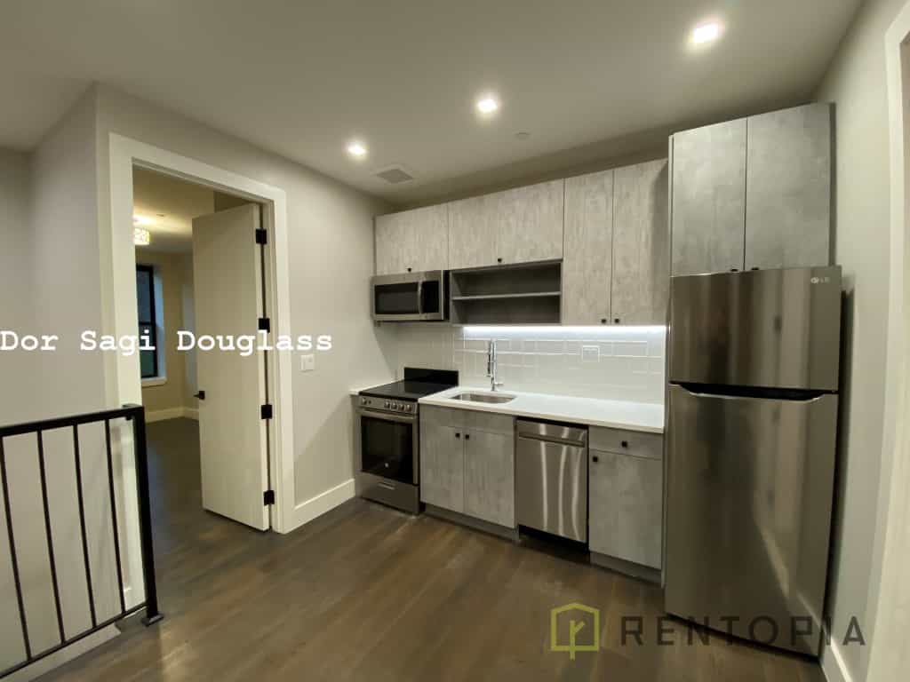 199 Stockholm Street #1B, Brooklyn, NY 11237 2