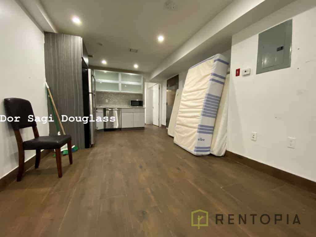 105 Harman Street #1, Brooklyn, NY 11221 2