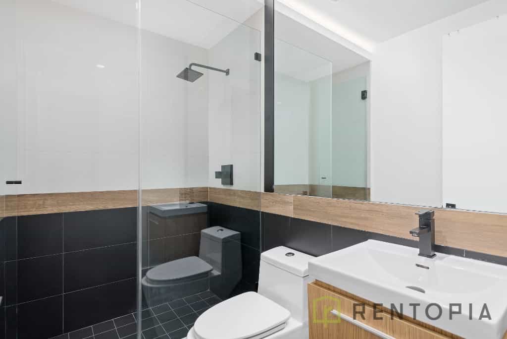 246 Johnson Avenue #4B, Brooklyn, NY 11206 3