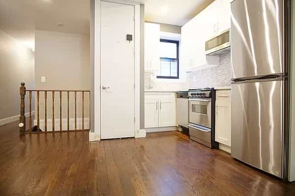 205 St James Place #1L, Brooklyn, NY 11238 2