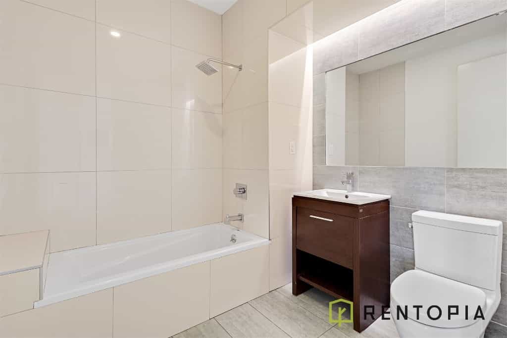 105 Leonard Street #4A, Brooklyn, NY 11206 4