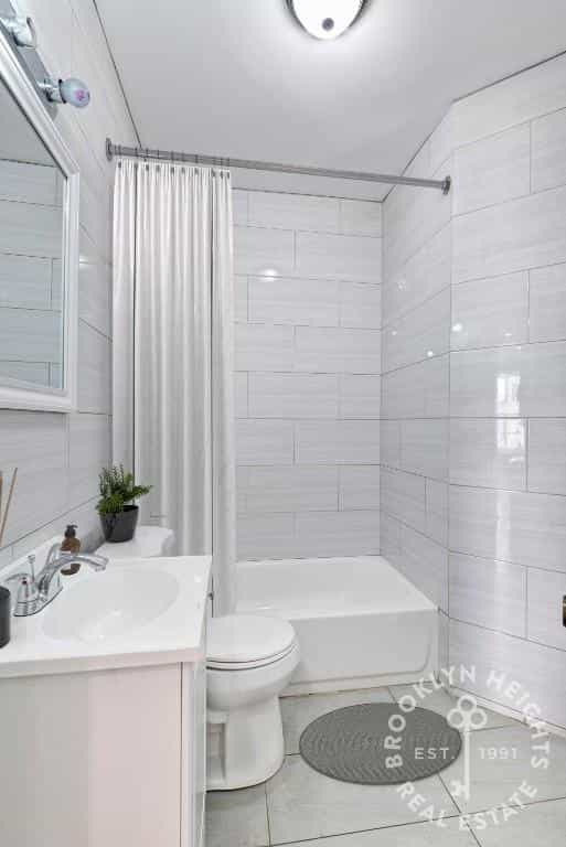 546 Chauncey Street #2, Brooklyn, NY 11207 4