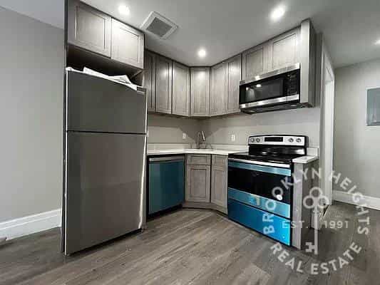 1070A Dekalb Avenue #2B, Brooklyn, NY 11221 2