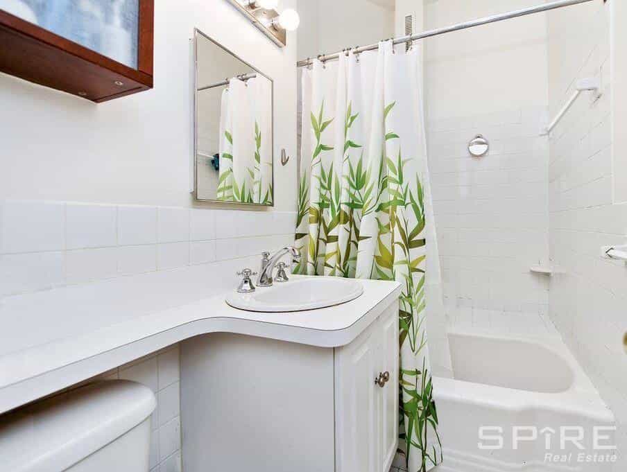 1745 York Avenue #4M, Manhattan, NY 10128 3