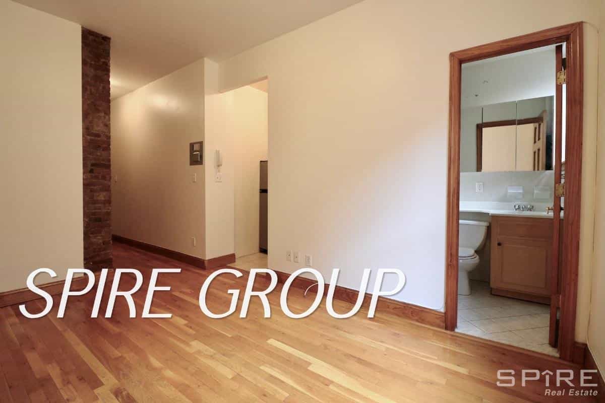 312 West 48 Street #14, Manhattan, NY 10036 4