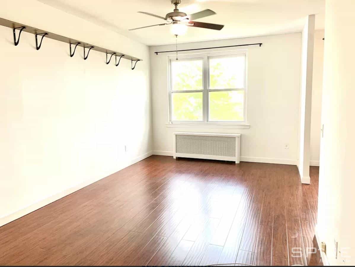 31-80 46 Street #2, Queens, NY 11103 3