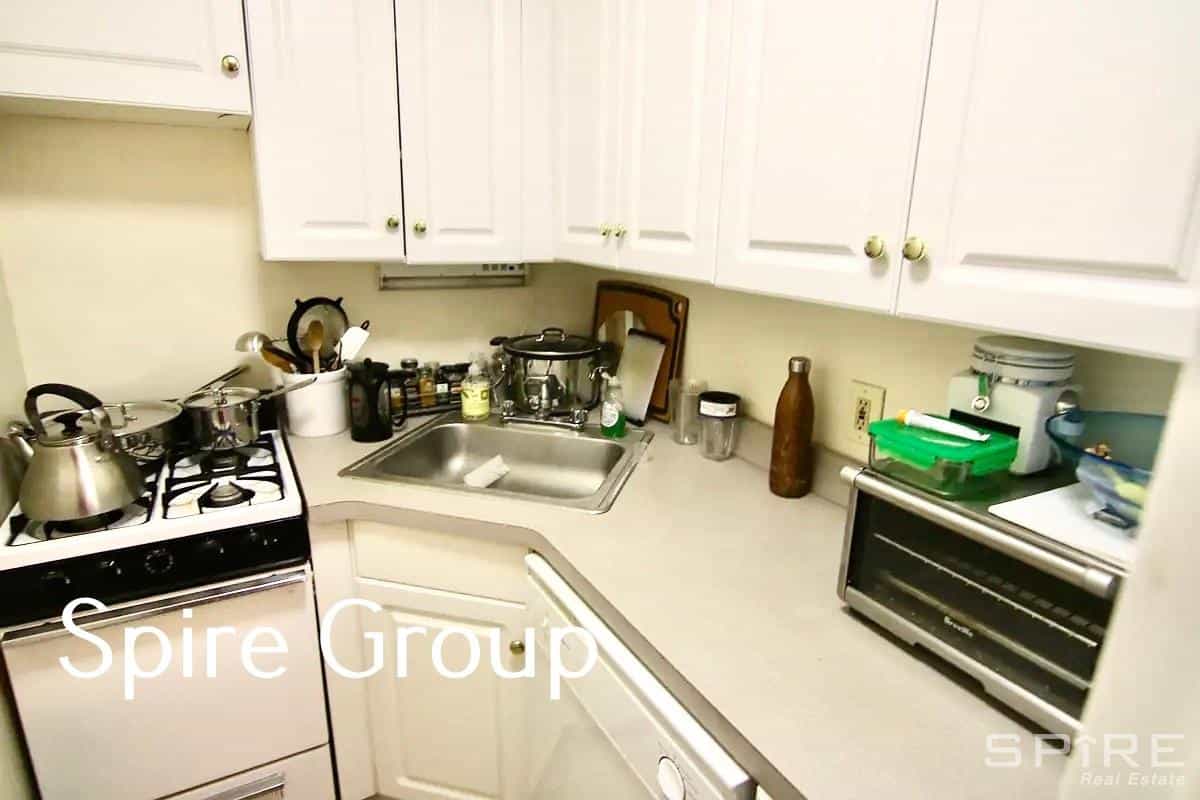 24 West 75 Street #1A, Manhattan, NY 10023 3