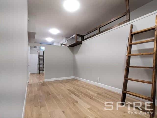 22 Jones Street #BC, Manhattan, NY 10014 2