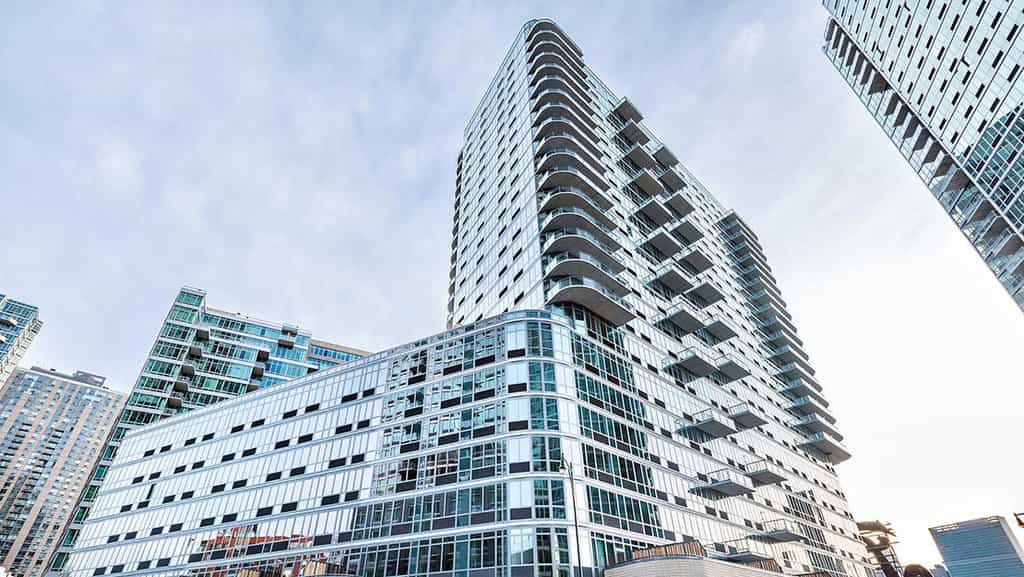 46-10 Center Boulevard #2217, Queens, NY 11101 2