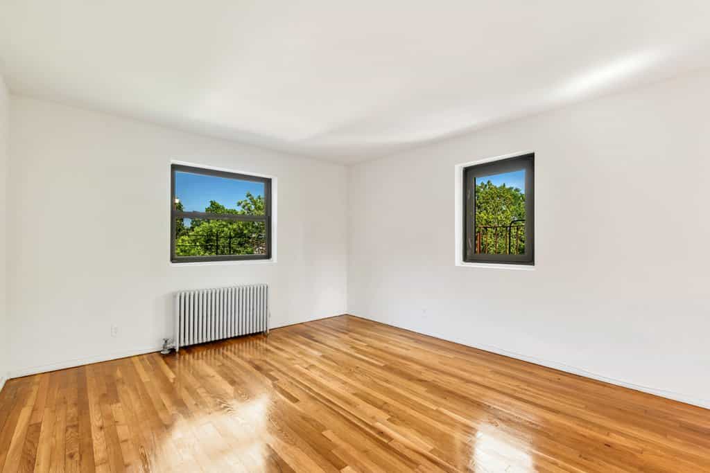 202-10 42 Avenue #1C, Queens, NY 11361 3