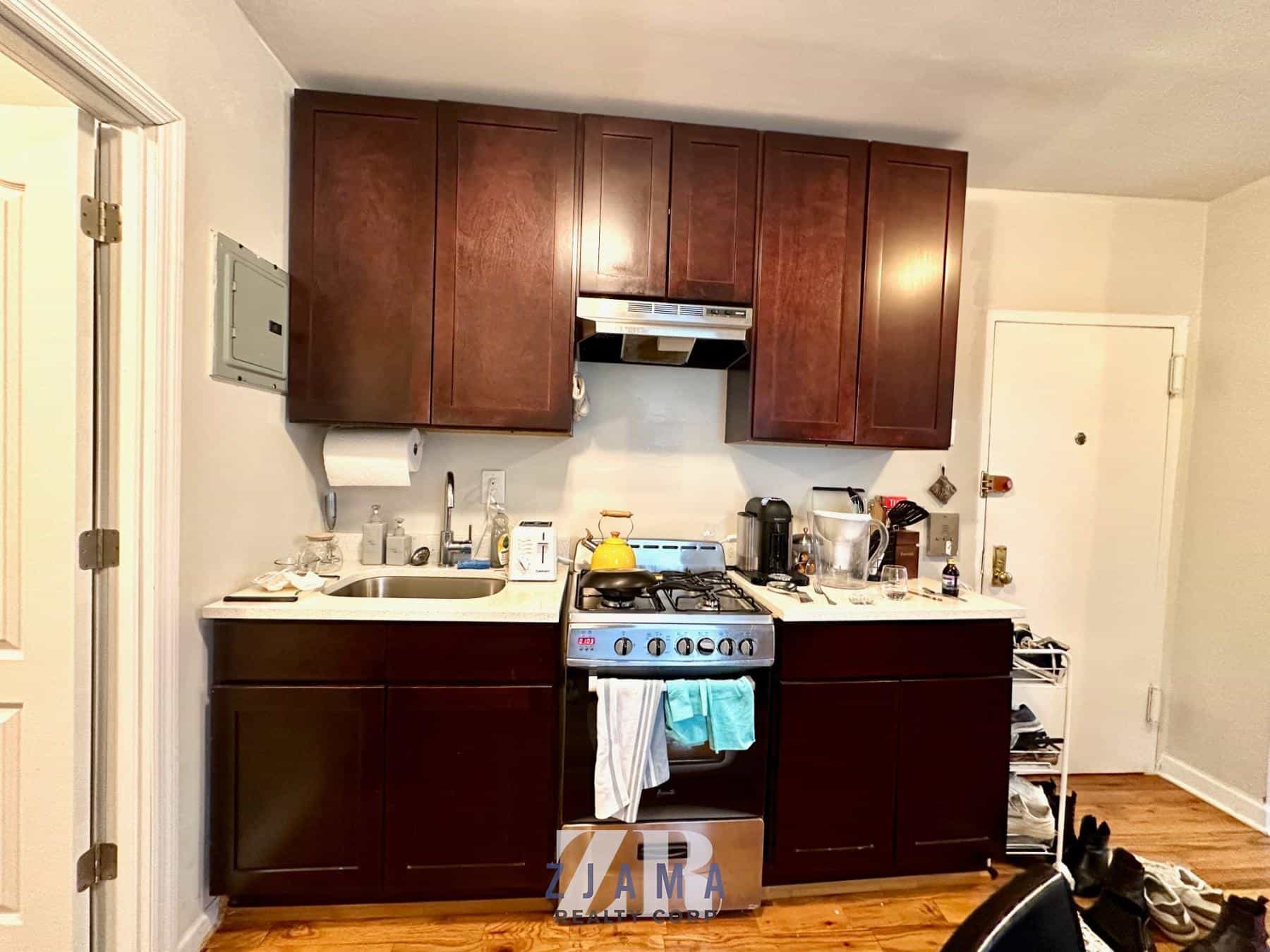 618 Eastern Parkway #2F, Brooklyn, NY 11225 3