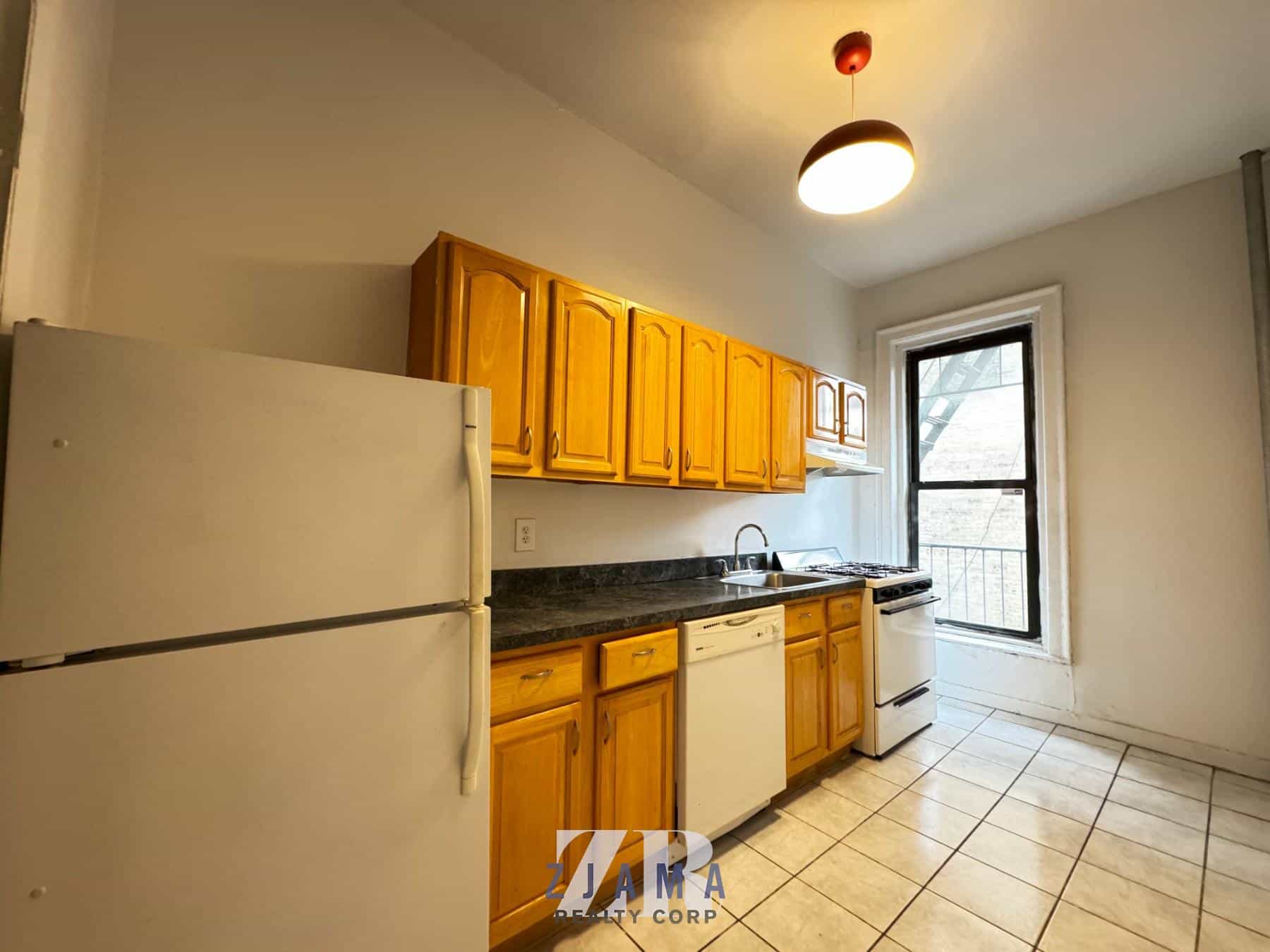 1047 Bedford Avenue #A2, Brooklyn, NY 11216 5