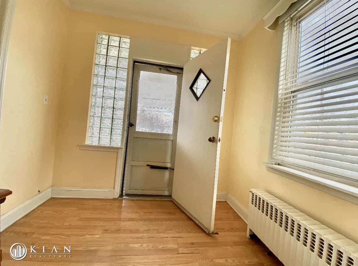 51-01 Van Loon Street #2, Queens, NY 11373 4