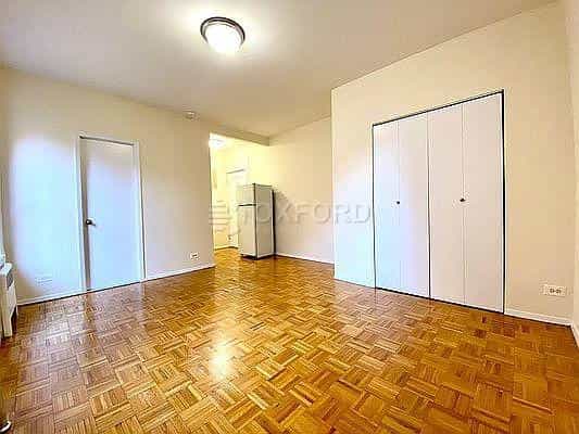 542 East 79 Street #5H, Manhattan, NY 10075 2