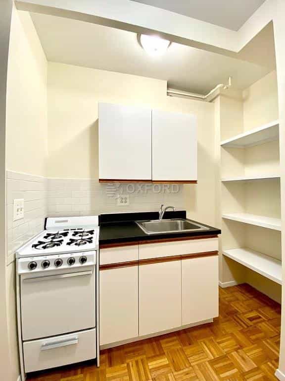 542 East 79 Street #5H, Manhattan, NY 10075 4