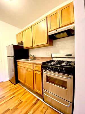 232 East 80 Street #15, Manhattan, NY 10075 2