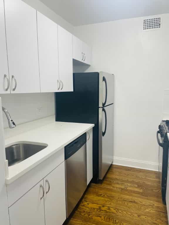 401 East 88 Street #15C, Manhattan, NY 10128 5