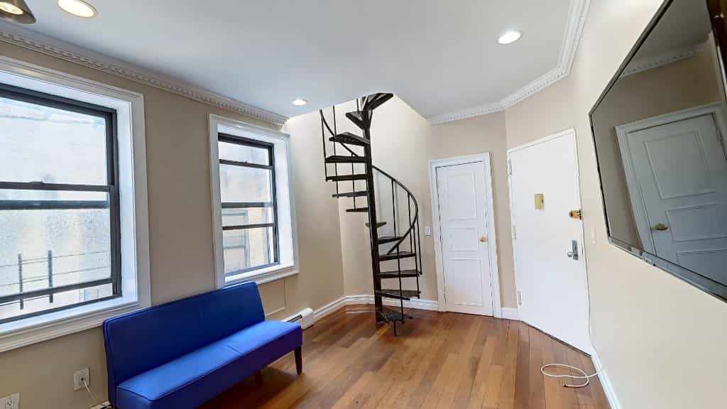 69 West 107 Street #5A, Manhattan, NY 10025 2