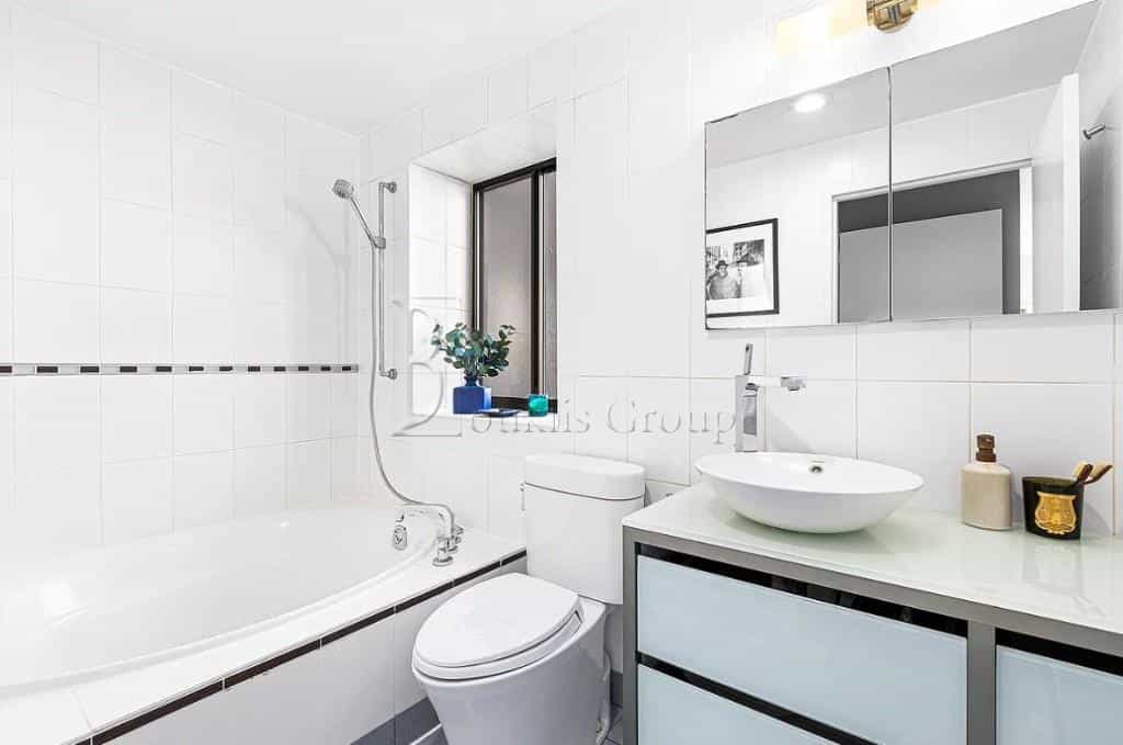 59 Downing Street #3B, Manhattan, NY 10014 5