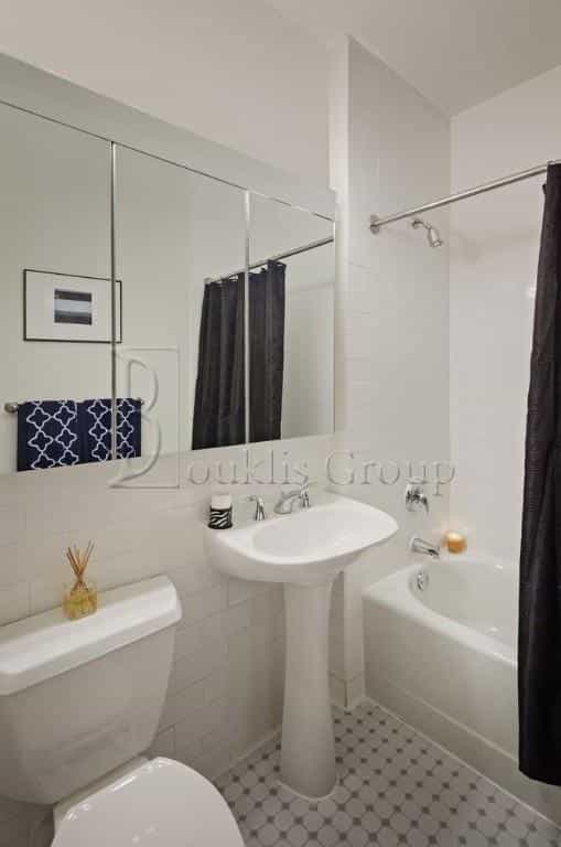 90W 90 Washington St #3N, Manhattan, NY 10006 3