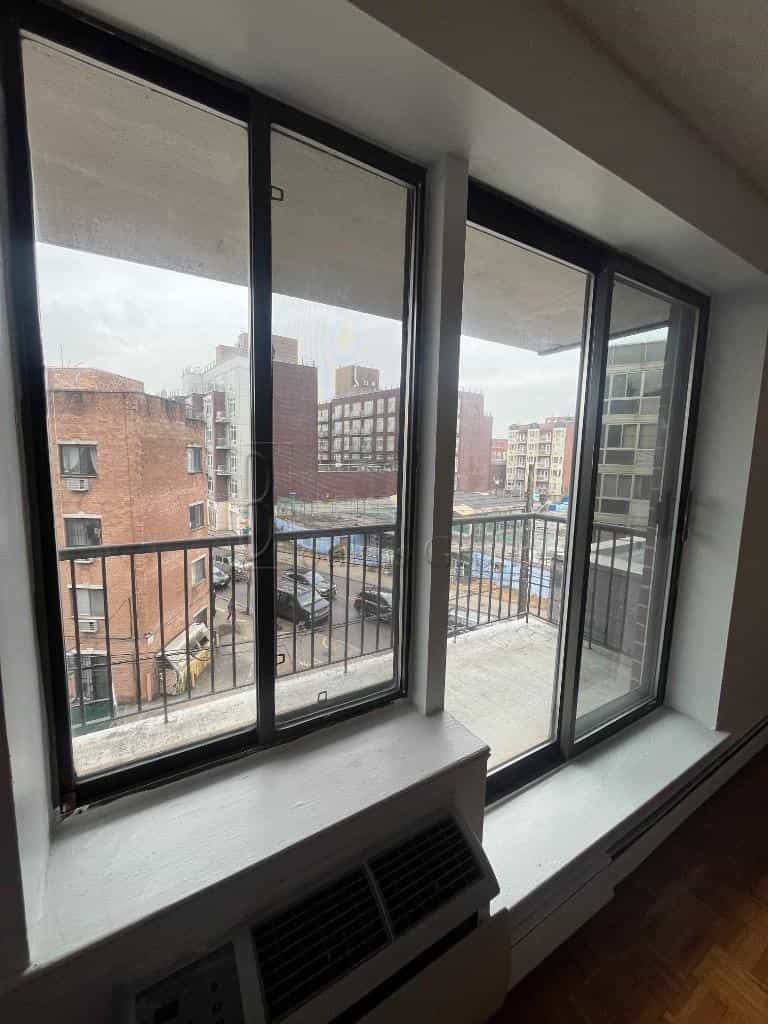 32-8 Union Street #4A, Queens, NY 11354 4