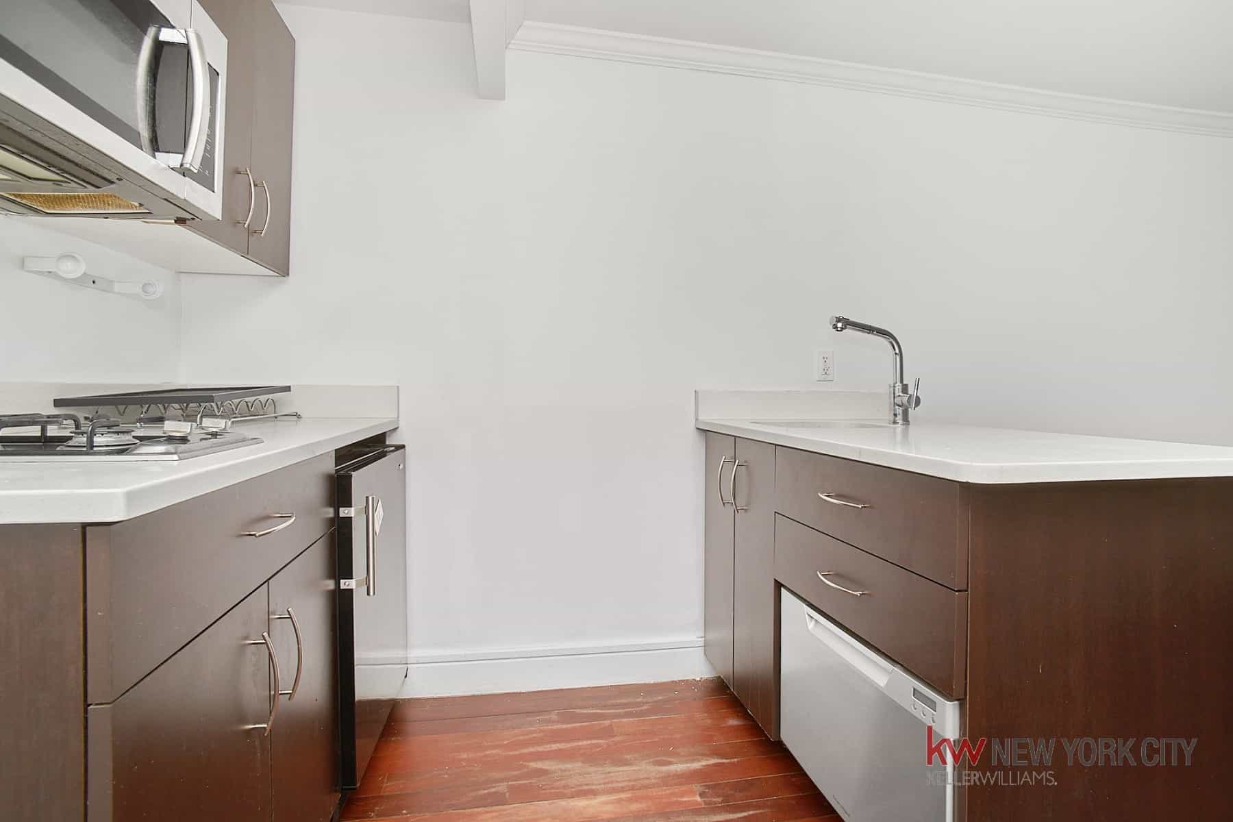 118 East 4 Street #2, Manhattan, NY 10003 3