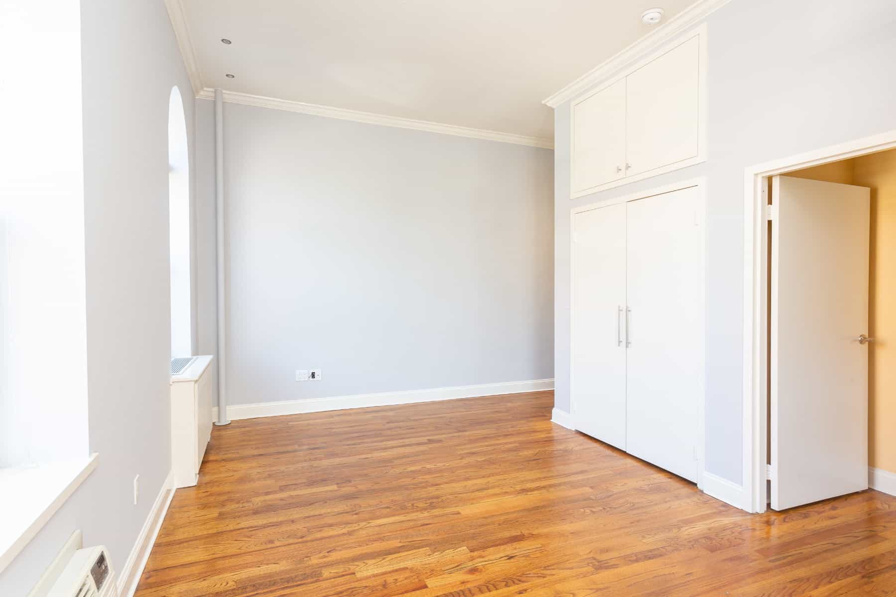 48-19 Vernon Boulevard #3B, Queens, NY 11101 3